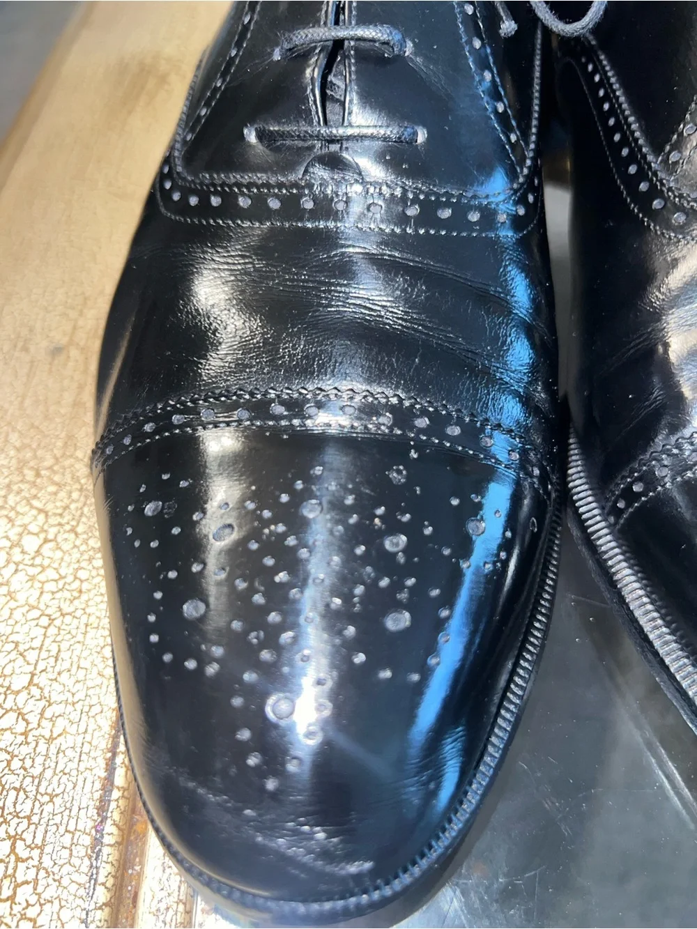 Salvatore Ferragamo Black Leather Cap-Toe Oxford Brogue Men's Dress Shoes 10D - Picture 1 of 12